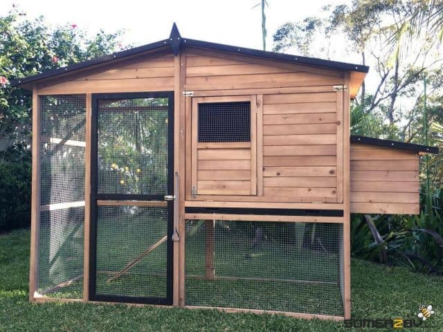 estate guinea pig hutch front view