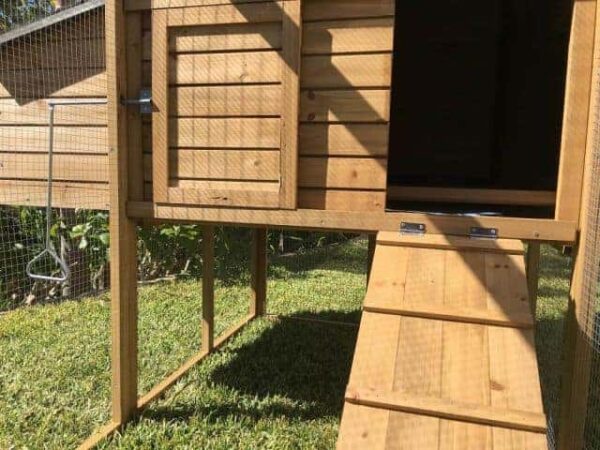 Cabana rabbit hutch with ramp